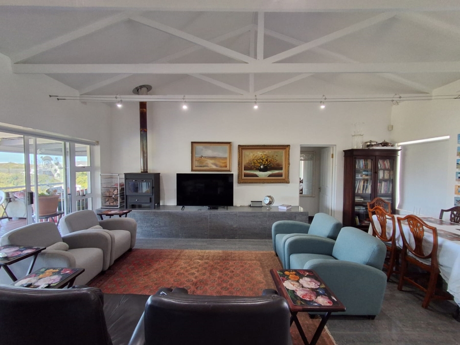 4 Bedroom Property for Sale in Stilbaai Wes Western Cape